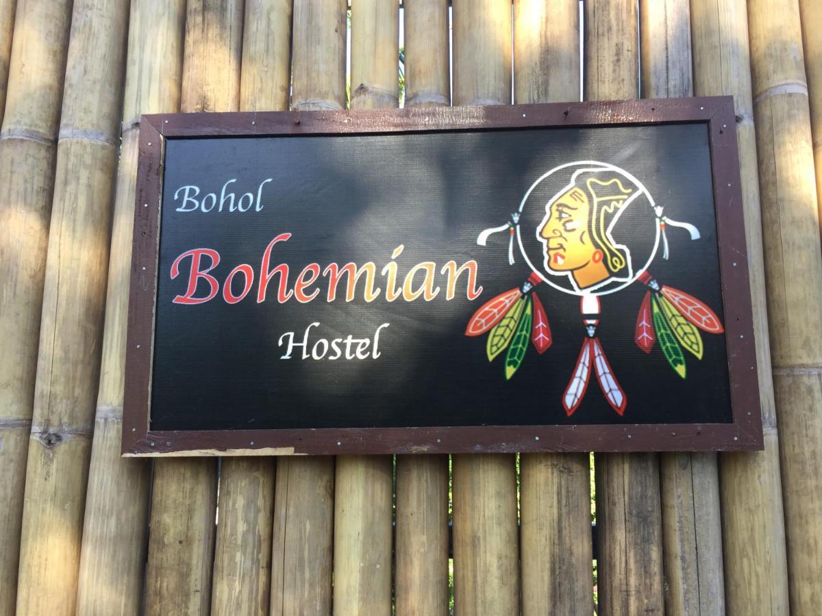 Bohemian Bohol Hostel Panglao Exterior photo
