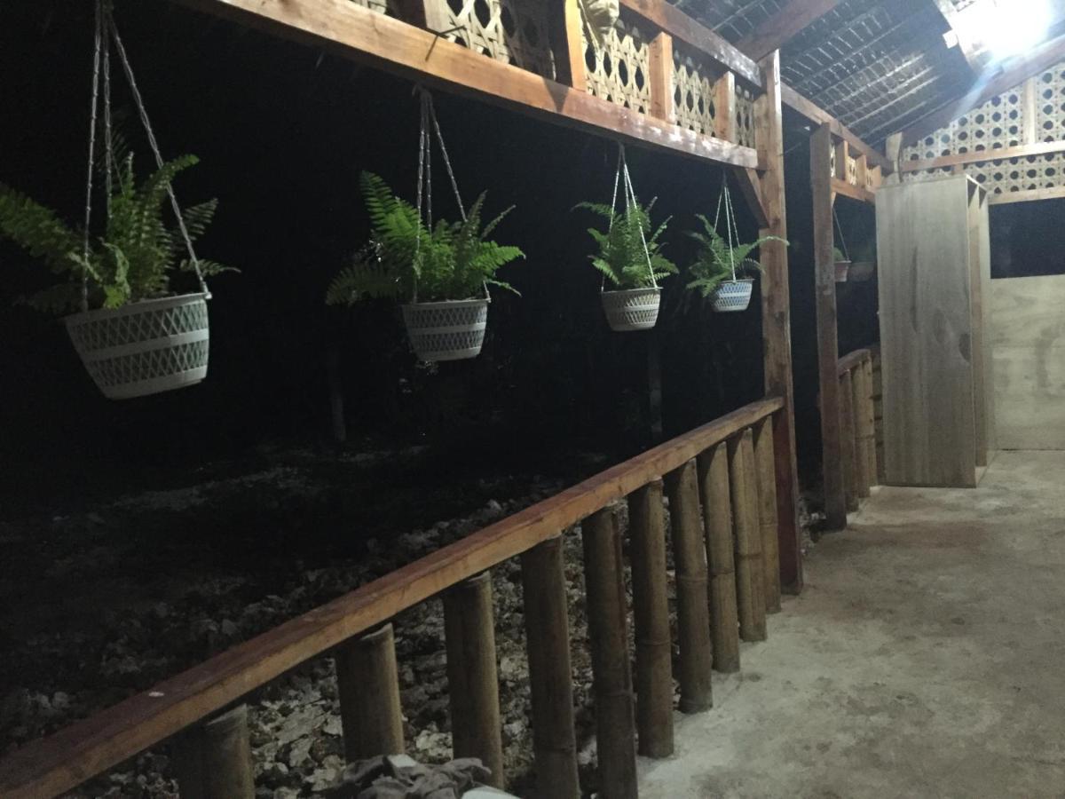Bohemian Bohol Hostel Panglao Exterior photo