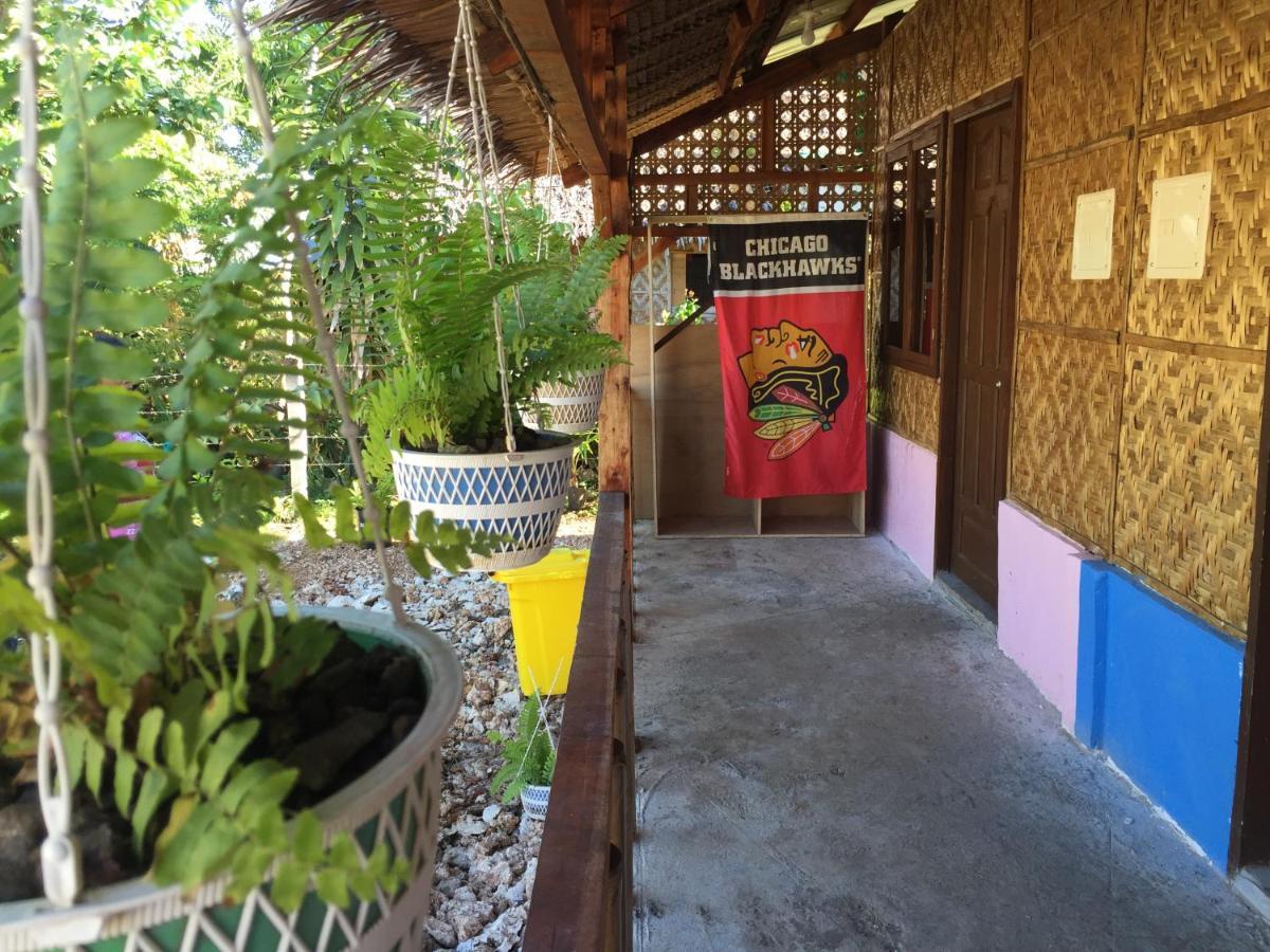 Bohemian Bohol Hostel Panglao Exterior photo